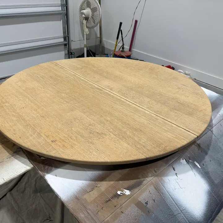 Round tabletop during surface preparation